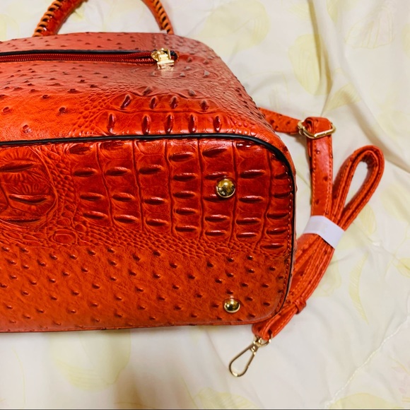 Deluxity Los Angeles Bags Deluxity Los Angeles Luxurious Crossbody